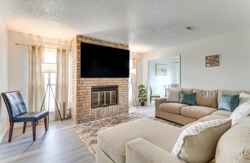 South Oklahoma City House | South OKC Home w/Hot Tub-Game Room: 18 Mi to OU!