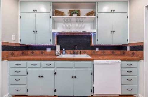 San Angelo House | South Park Stunner