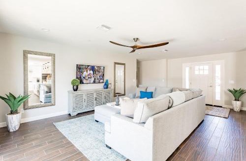 Cavalier Vista House | South Scott-Private Pool-Next to Old Town
