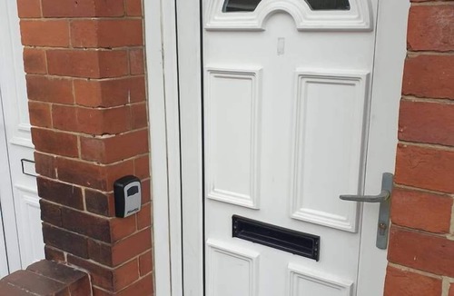 South Shields Apartment | South Shield's Emerald 2 Bed Apartment