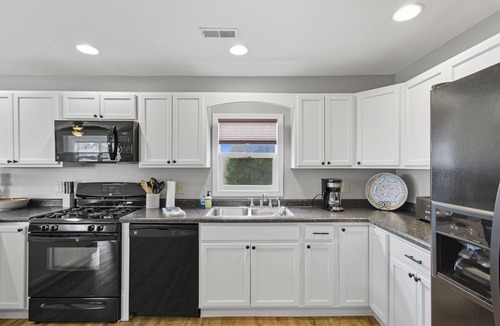 Clear Lake House | South Shore Cottage