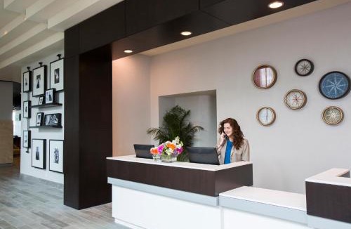 League City Resort | South Shore Harbour Resort and Conference Center