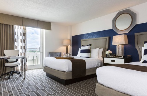 League City Hotel | South Shore Harbour Resort & Conference Center