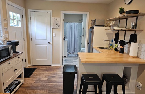 Mastic Apartment | South Shore Studio in Mastic