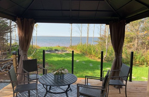 Prince County Cottage | South shore Sunset cottage