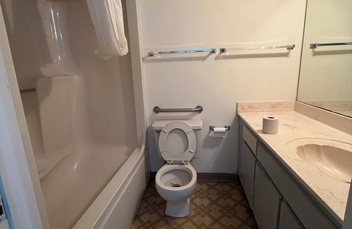 Rio Mar Beaches Hotel | South Shores Motel