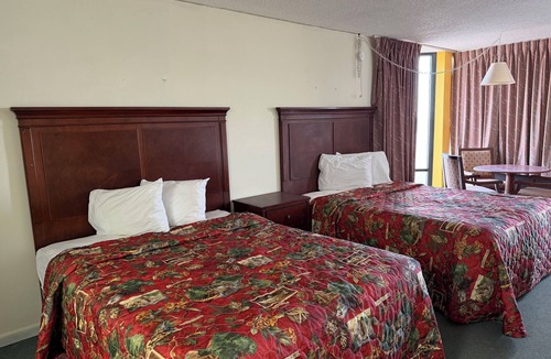Rio Mar Beaches Hotel | South Shores Motel