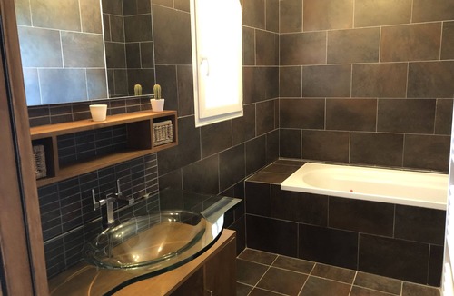 Villetelle Villa | South Softness in Dream Villa