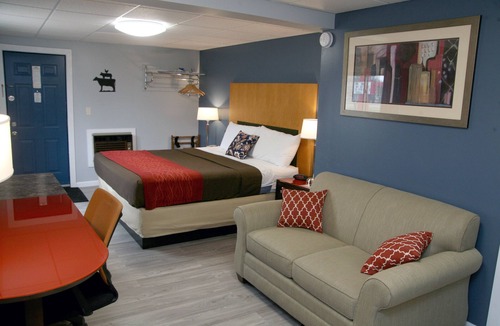 Spencer Hotel | South T Motel