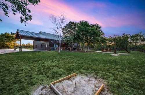 Goliad House | South Texas Ranch Getaway