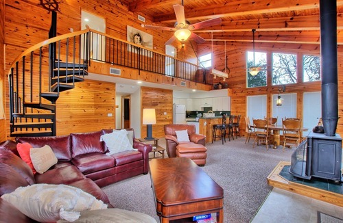South Toledo Bend House | South Toledo Haven: A lakefront retreat
