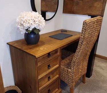 Thornton House | South view farm cottage 2 Bed