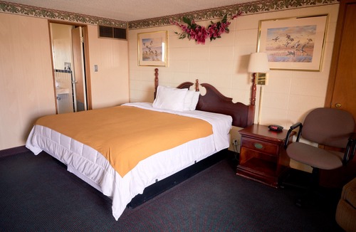 Liberal Hotel | South Wind Inn