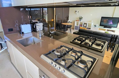 South Yarra Apartment | South Yarra Style - Smart 1bed with parking