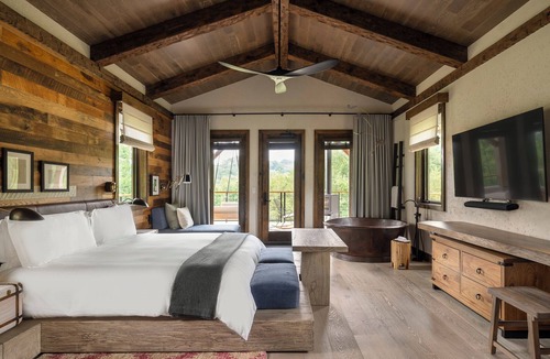 Franklin Resort | Southall Farm & Inn