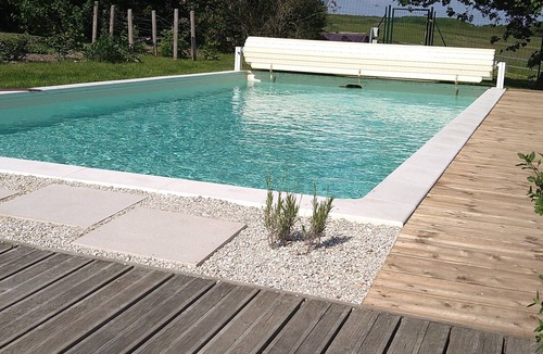 Saint-Jean-Saint-Germain Cottage | Southern Touraine farmhouse in the heart of the Loire Valley