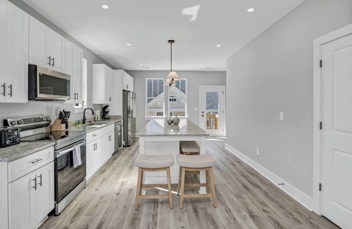 Earlewood Apartment | Souther Comfort `A`| Near USC Downtown