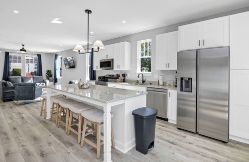 Earlewood Apartment | Souther Comfort `A`| Near USC Downtown
