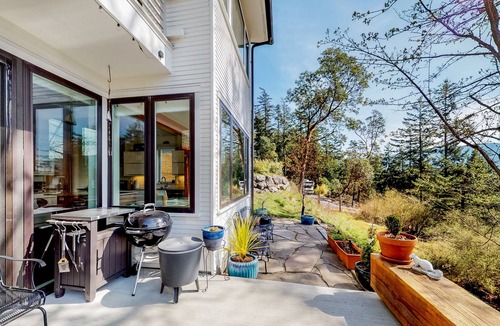 Eastsound House | Southerly views, tons of light!