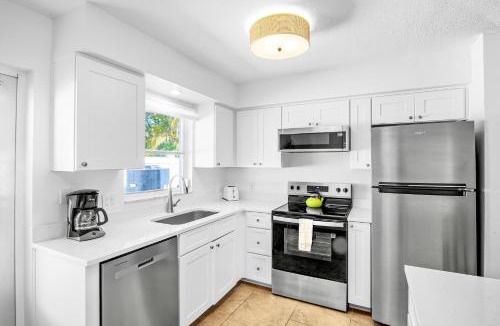 Anna Maria House | Southern Breeze 5