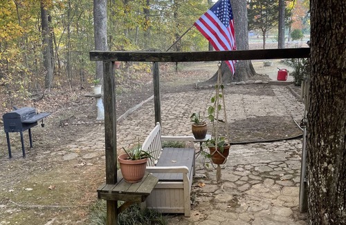 Pontotoc House | Southern Charm and Convenience: Perfect VRBO Retreat Near Ole Miss and Tupelo.