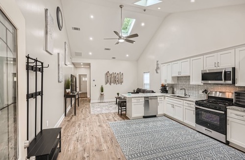 Peoplestown House | Southern Charm Outside, Modern Comfort Inside
