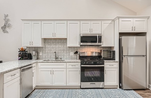 Peoplestown House | Southern Charm Outside, Modern Comfort Inside