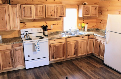 Wynne Cabin | Southern Charm, Small House in Tiny Home Community