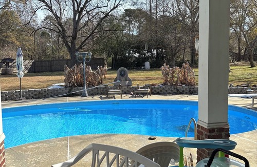Hattiesburg House | Southern Comfort Home with pool. Large 5 bedroom home in West Hattiesburg.