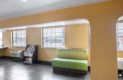 Tulsa Hotel | Southern Comfort Hotel