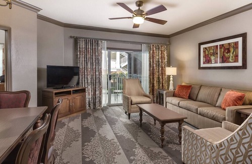 Pennington Bend Resort | Southern Comfort in Music City – 2-Bedroom at Club Wyndham Nashville