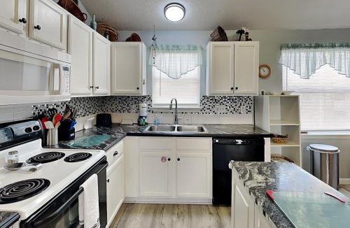 Leeward Sands House | Southern Comfort