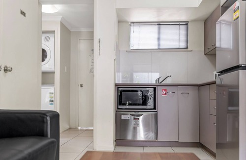 Parramatta Park Apartment | Southern Cross Experience