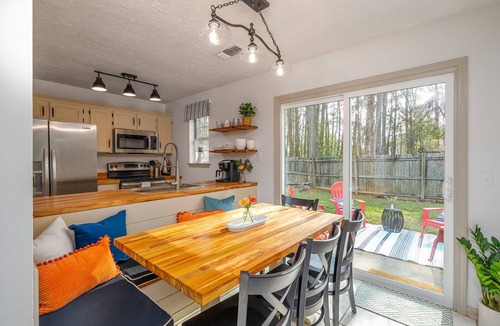 Richmond Hill House | Southern Getaway near Downtown Savannah & Tybee