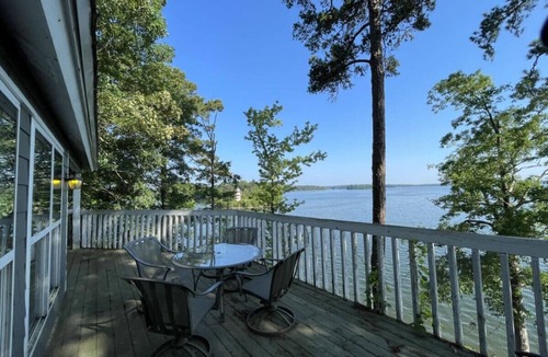 Chambers County Cabin | Southern Lakeside Cabin #15