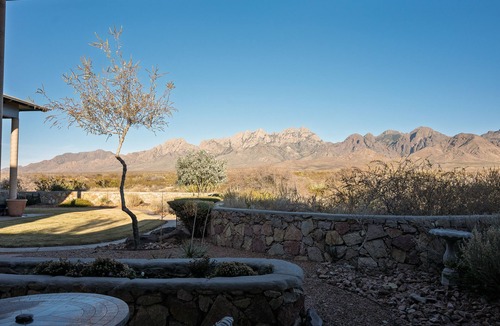 Mesilla Park Apartment | Southern New Mexico Getaway