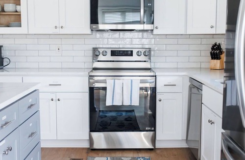 Northeast Virginia Beach House | Southern Shore, Est. 2024 | 1.5 Blk from the Beach | North End, Virginia Beach