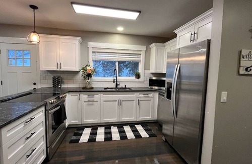 Ririe House | Southfork home sleeps 12 private setting w/hot tub