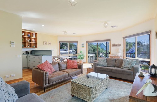 Cape Woolamai House | Southport Haven - sleeps 15