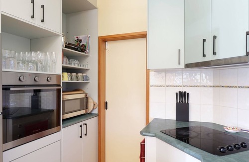 Cape Woolamai House | Southport Haven - sleeps 15