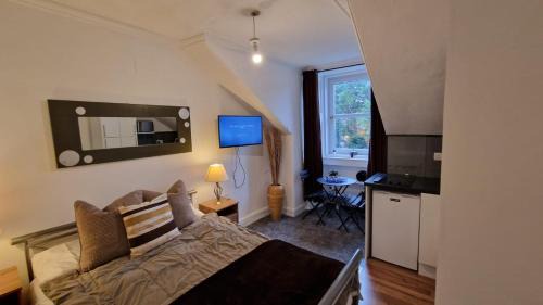 Pollokshields House | Southside Guesthouse