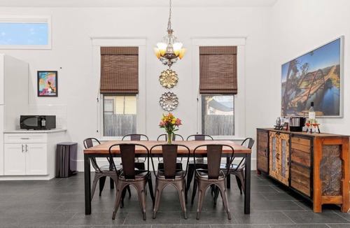 Southtown House | Southtown Charm: Pool, King Beds, Arcade & Games