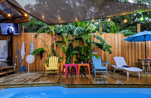 Southtown House | Southtown/Downtown 3/2 home, cocktail pool & spa, walk to Alamo & Convention Ctr