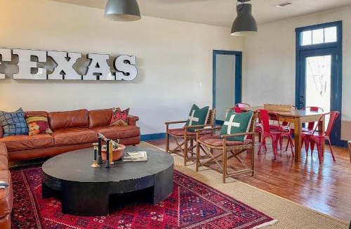 Fort Davis House | Southwest Escape in Fort Davis: Walk to Dining!