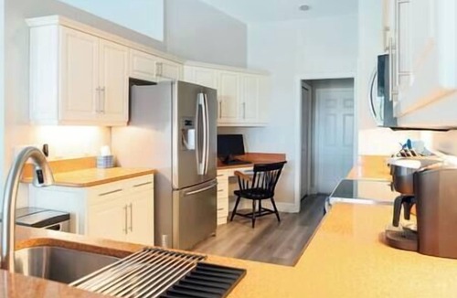 Crown Pointe House | Sovanita House Naples, FL