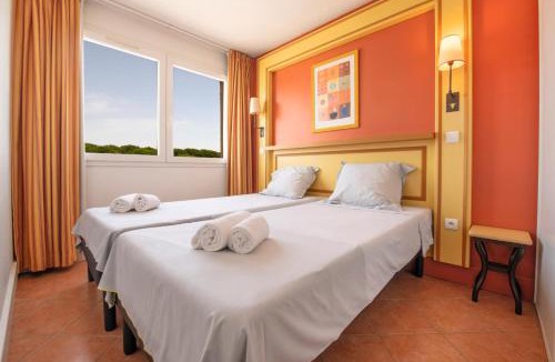 Le Grau-Du-Roi Hotel | SOWELL Family Grau du Roi