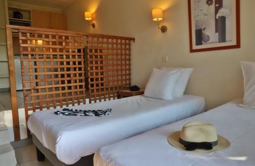 Rouret Hotel | SOWELL Family Le Vallon