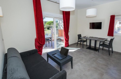 Les Restanques Apartment | SOWELL RESIDENCES Les Perles du Golfe de Saint-Tropez