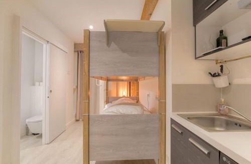 Griffon - Royale Apartment | Spécial groupes Lyon - 10 personnes
