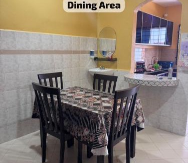 Alor Gajah House | SP Mawar Homestay